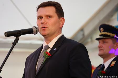 Prostovoljno gasilsko društvo Sela bogatejše za vozilo GV -1 (63)